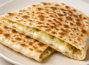 Üç Peynirli Gözleme